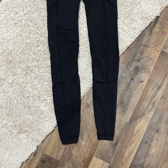 Lululemon Size 4 Black Mid Rise Leggings - Picture 2 of 9